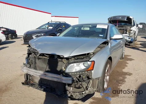 2011 Audi A5 2.0T Premium z USA, uszkodzony, nr VIN WAUCFAFR4BA008961